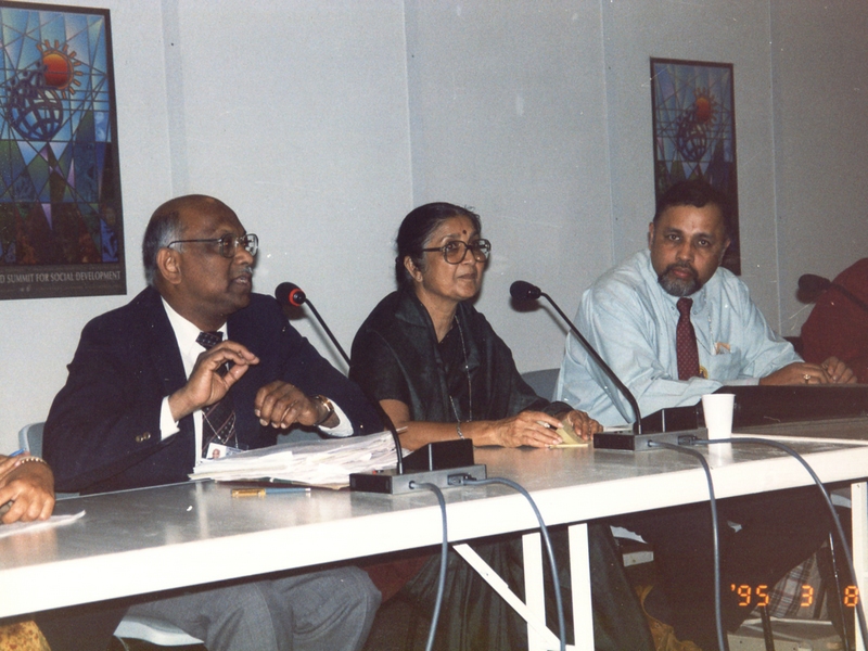 Extreme Left, Sr. K. R. Venugopal, Principal Secretary to Prime Minister